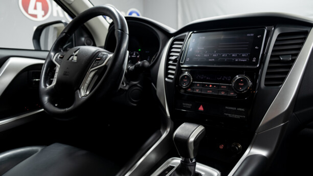 Mitsubishi Pajero Sport III, 2019 г.