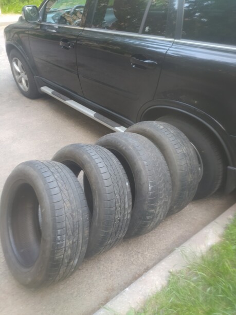 Легковые шины GoodYear EXCELLENCE 235/40 R18 4 шт.