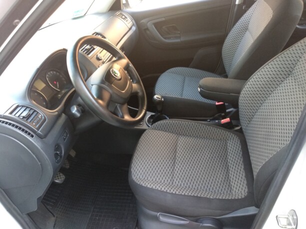 Skoda Fabia 5J · Рестайлинг, 2011 г.