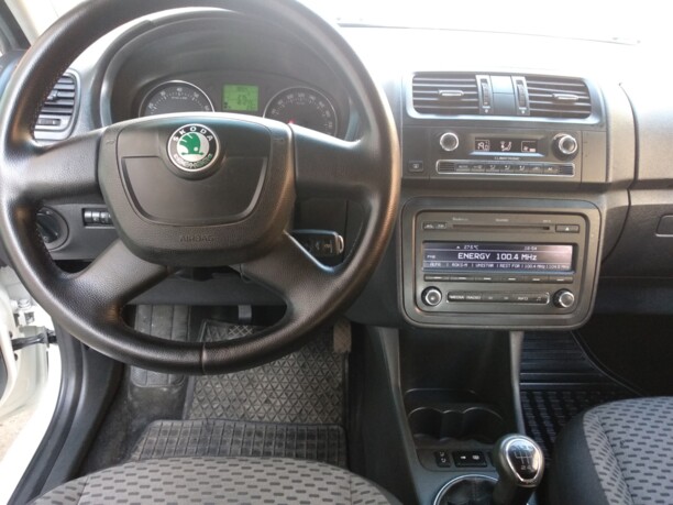 Skoda Fabia 5J · Рестайлинг, 2011 г.