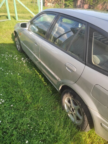 Mazda 323F, 1998 г.