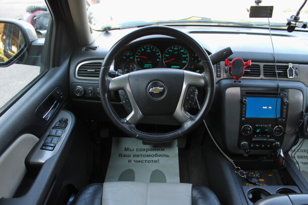 Chevrolet Tahoe GMT900, 7 мест, 2008 г.