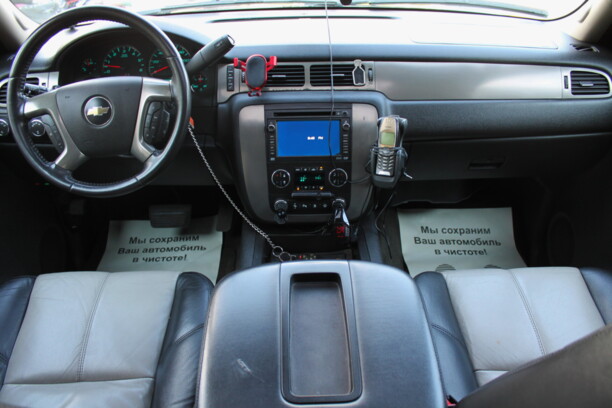 Chevrolet Tahoe GMT900, 7 мест, 2008 г.