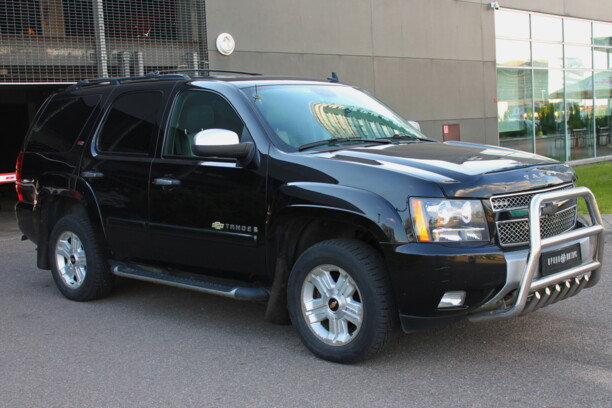 Chevrolet Tahoe GMT900, 7 мест, 2008 г.