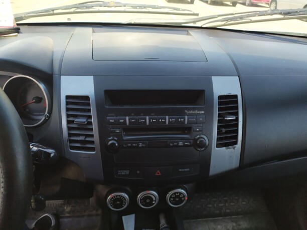 Mitsubishi Outlander XL, 2007 г.
