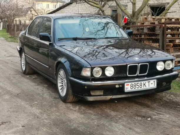 BMW 7 серия E32, 1988 г.