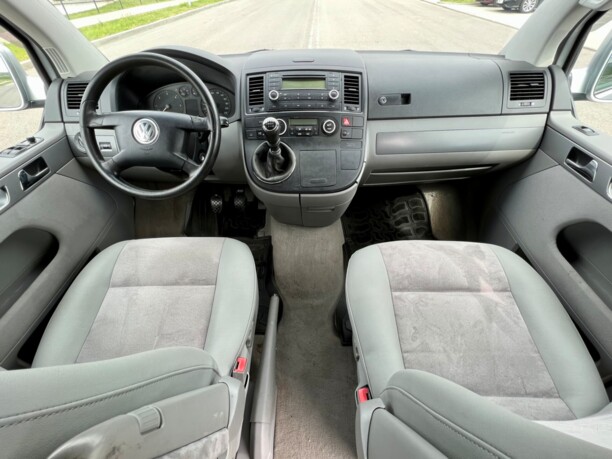 Volkswagen Multivan T5, 2003 г.