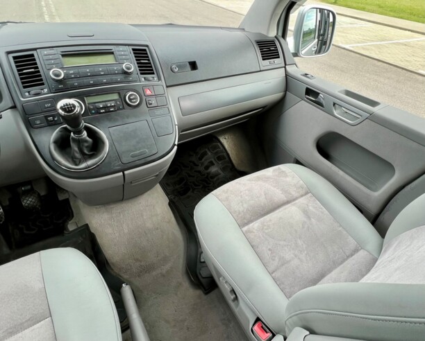 Volkswagen Multivan T5, 2003 г.