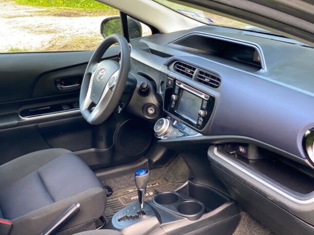 Toyota Prius C I · Рестайлинг, 2017 г.