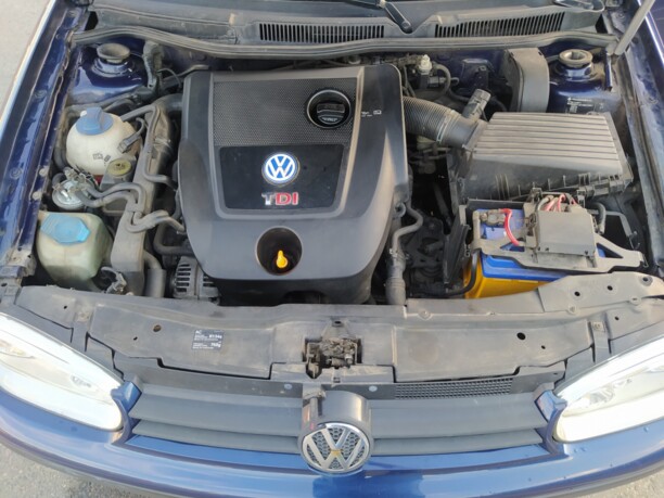 Volkswagen Golf IV, 2001 г.