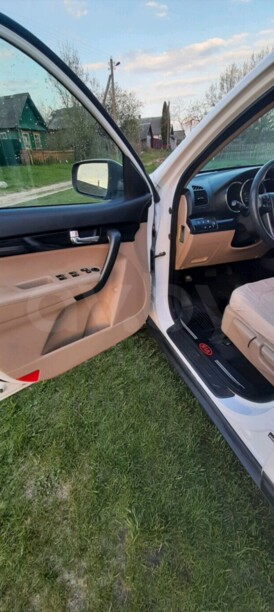 Kia Sorento II, 7 мест, 2010 г.