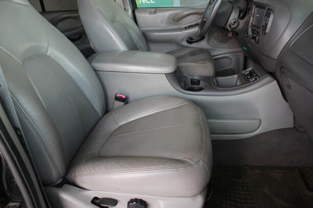 Ford Expedition I · Рестайлинг, 7 мест, 2000 г.
