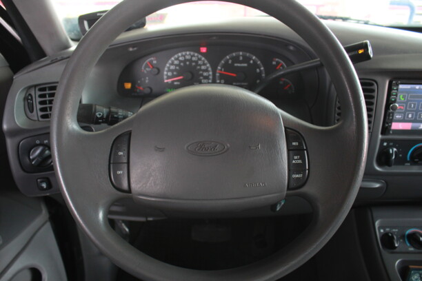 Ford Expedition I · Рестайлинг, 7 мест, 2000 г.