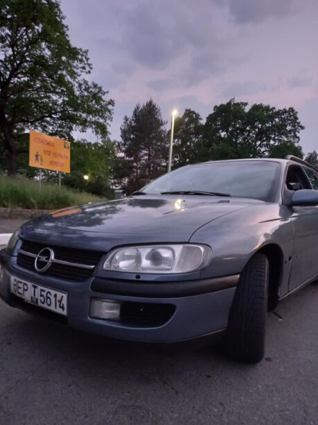 Opel Omega B, 1998 г.