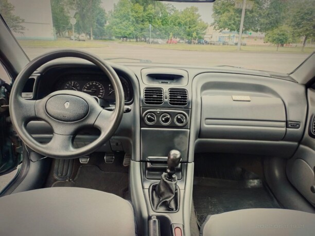 Renault Laguna I, 1995 г.