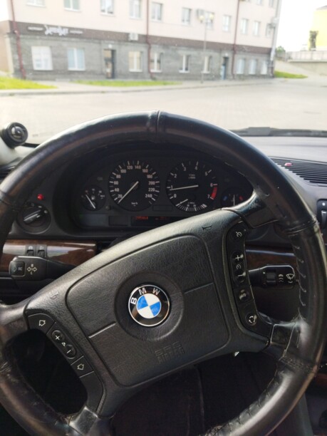 BMW 7 серия E38, 1998 г.