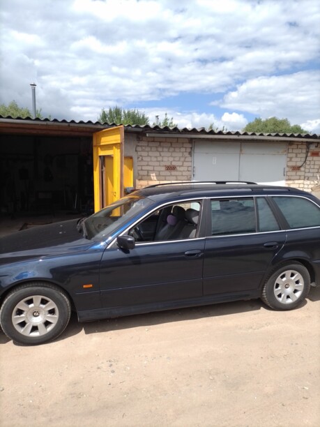 BMW 5 серия E39, 2001 г.