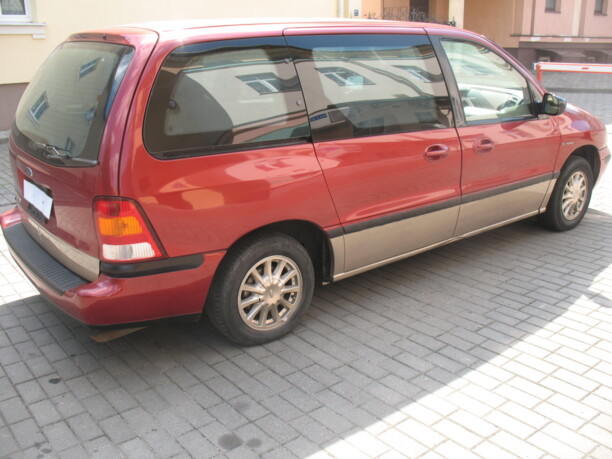 Ford Windstar II, 7 мест, 2000 г.