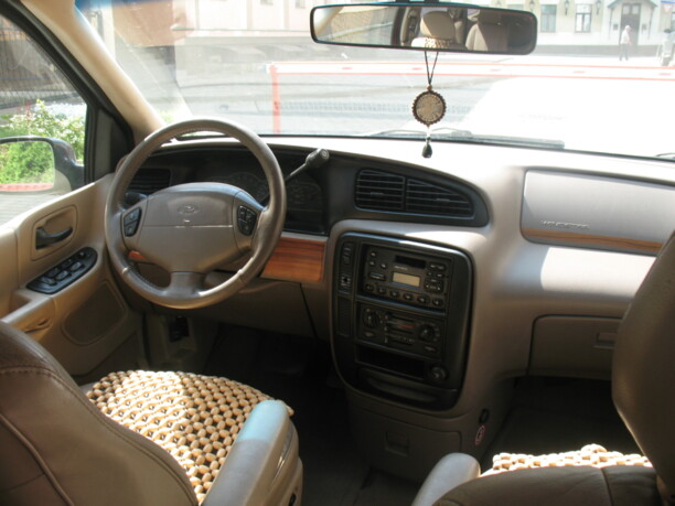 Ford Windstar II, 7 мест, 2000 г.