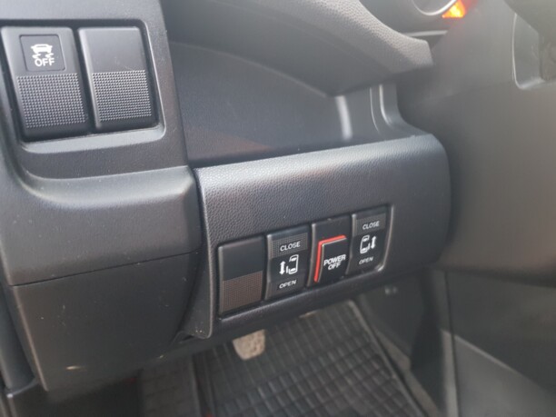 Mazda 5 II, 7 мест, 2013 г.