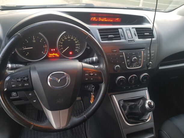 Mazda 5 II, 7 мест, 2013 г.