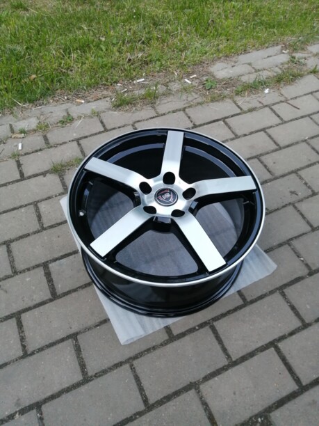 Vossen 7x17 5x114.3 4 шт.
