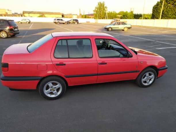 Volkswagen Vento, 1996 г.