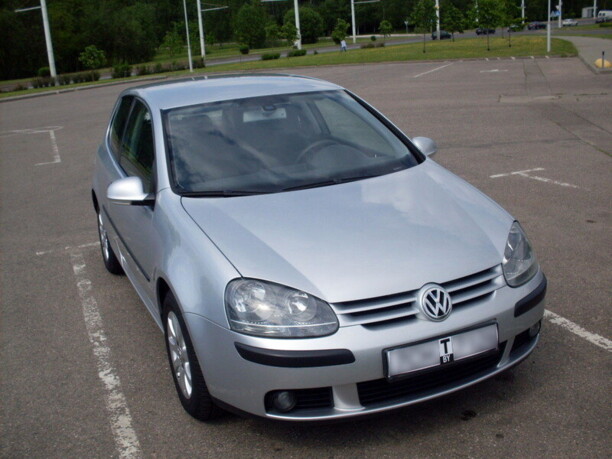 Volkswagen Golf V, 2004 г.