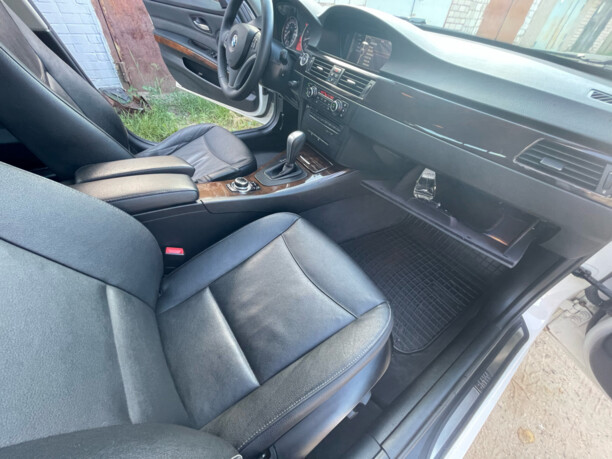 BMW 3 серия E90, E91, E92, E93 · Рестайлинг, 2011 г.