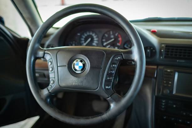 BMW 7 серия E38, 2001 г.