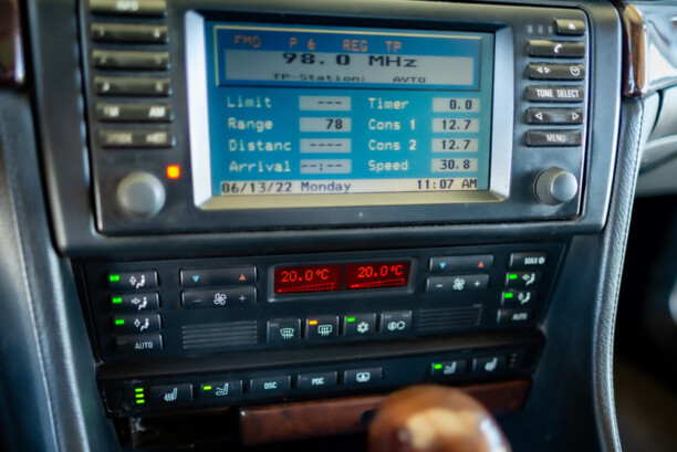 BMW 7 серия E38, 2001 г.