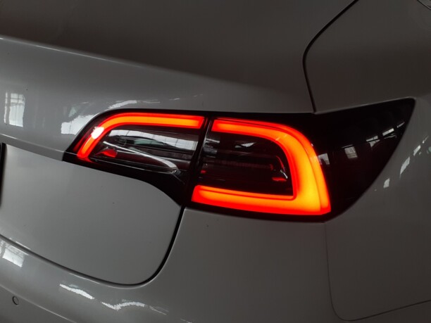 Tesla Model 3, 2020 г.