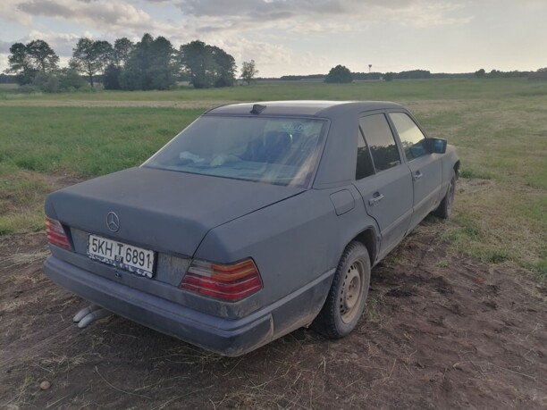 Mercedes-Benz E-Класс W124, S124, C124, A124, 1988 г.
