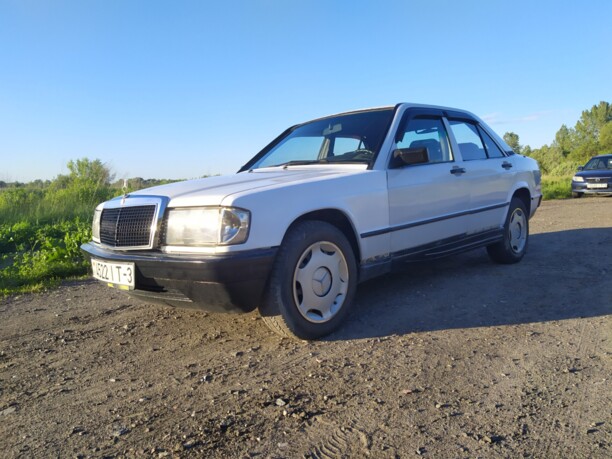 Mercedes-Benz 190 (W201), 1985 г.