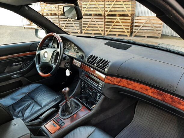 BMW 5 серия E39, 2001 г.