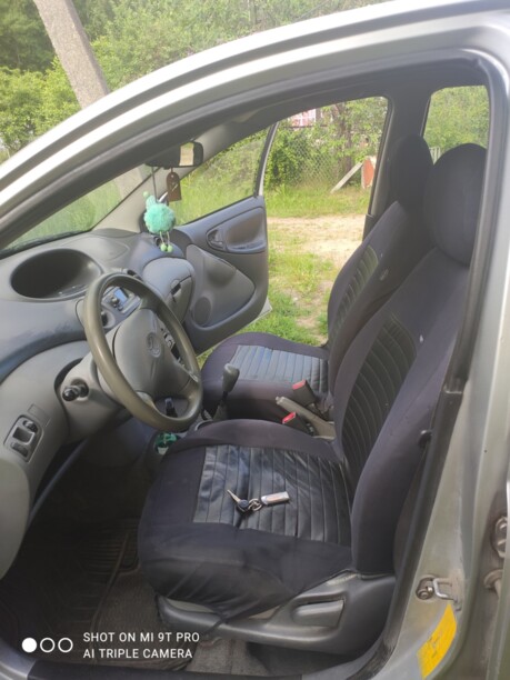 Toyota Yaris I (P1), 2000 г.