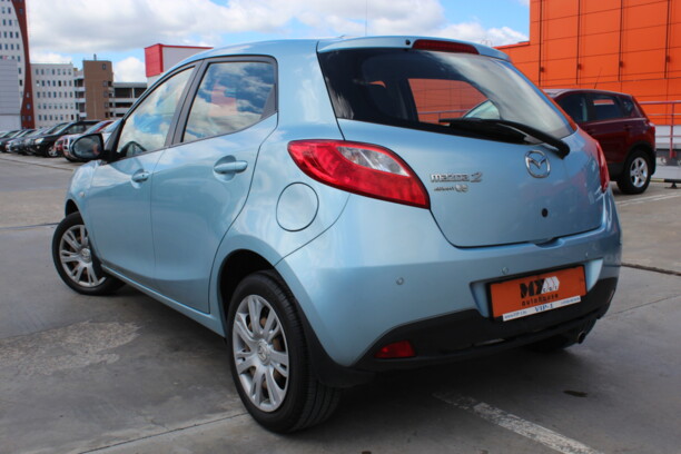 Mazda 2 II · Рестайлинг, 2011 г.