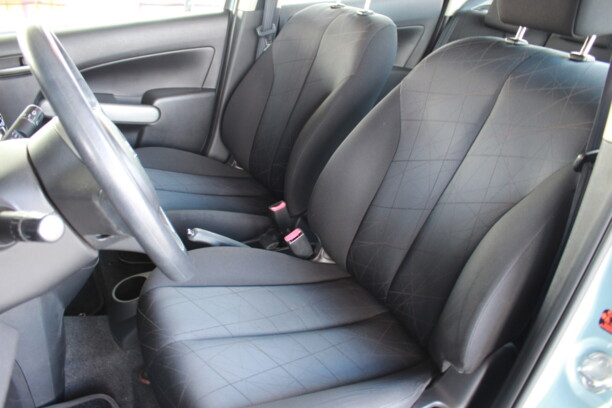 Mazda 2 II · Рестайлинг, 2011 г.