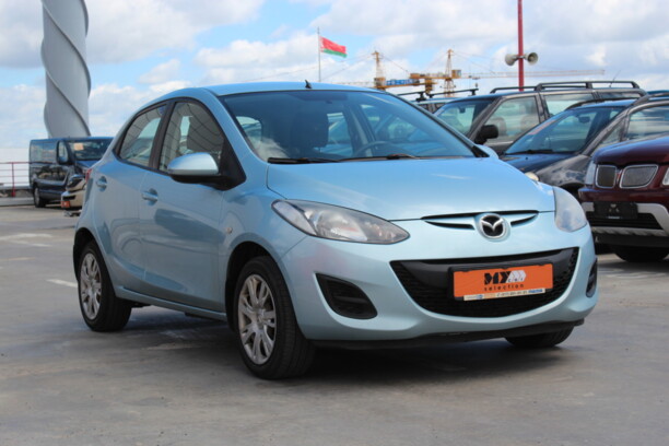 Mazda 2 II · Рестайлинг, 2011 г.