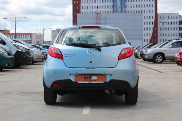 Mazda 2 II · Рестайлинг, 2011 г.