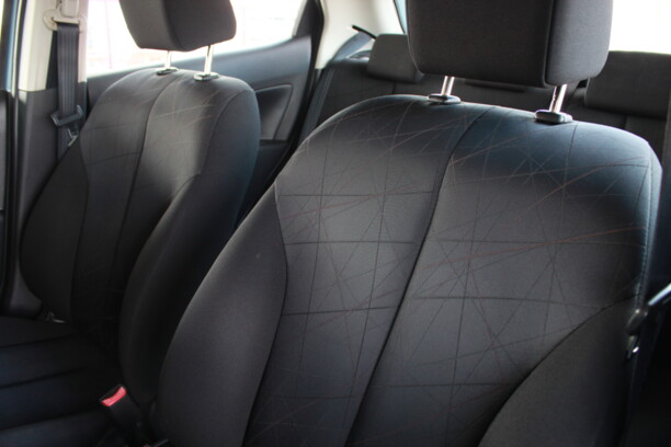 Mazda 2 II · Рестайлинг, 2011 г.