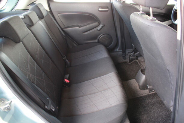 Mazda 2 II · Рестайлинг, 2011 г.