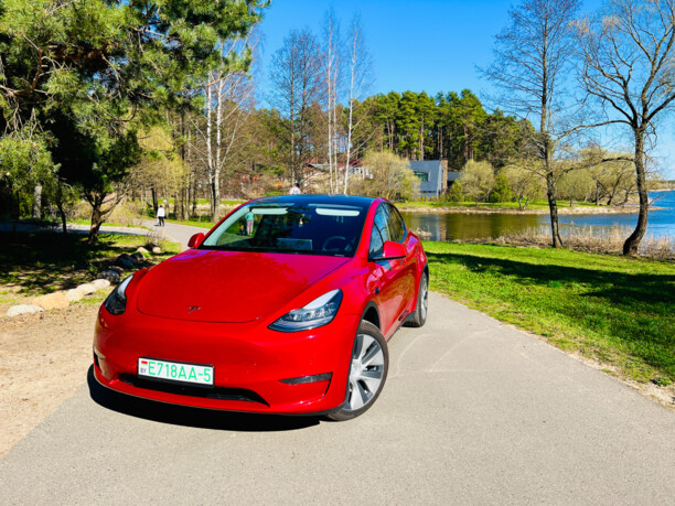Tesla Model Y, 2021 г.