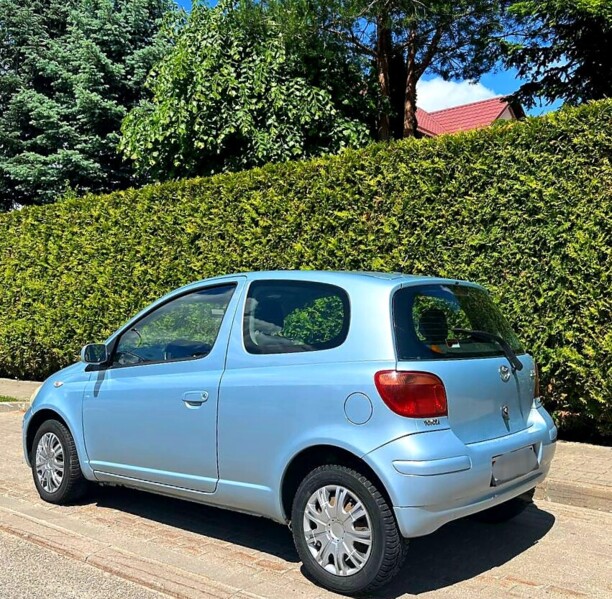 Toyota Yaris I (P1) · Рестайлинг, 2003 г.