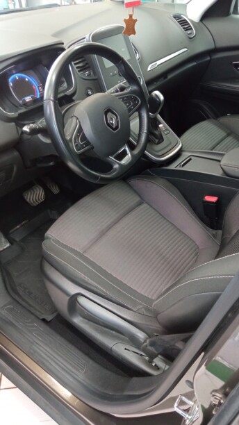Renault Grand Scenic IV, 7 мест, 2016 г.