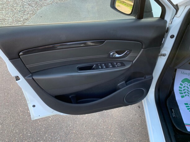 Renault Grand Scenic III · 2-й рестайлинг, 7 мест, 2014 г.