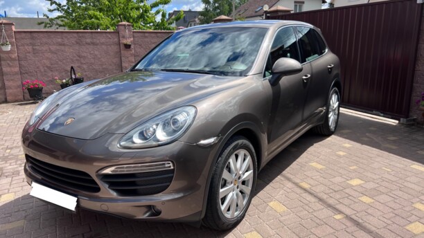 Porsche Cayenne 958, 2010 г.
