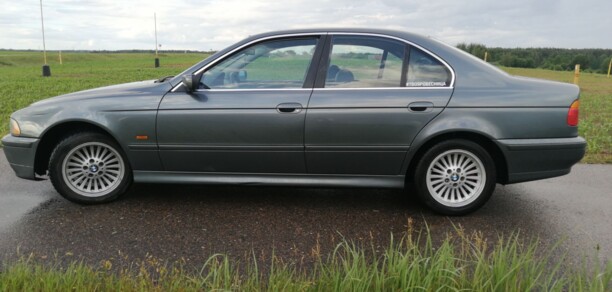 BMW 5 серия E39, 2002 г.