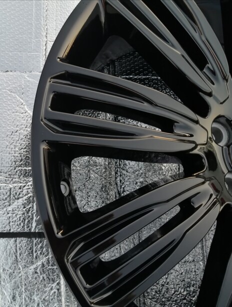 LAND-ROVER 9.5x22 5x120 1 шт.