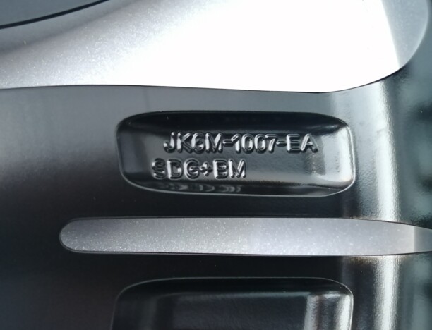 LAND-ROVER 9.5x22 5x120 1 шт.